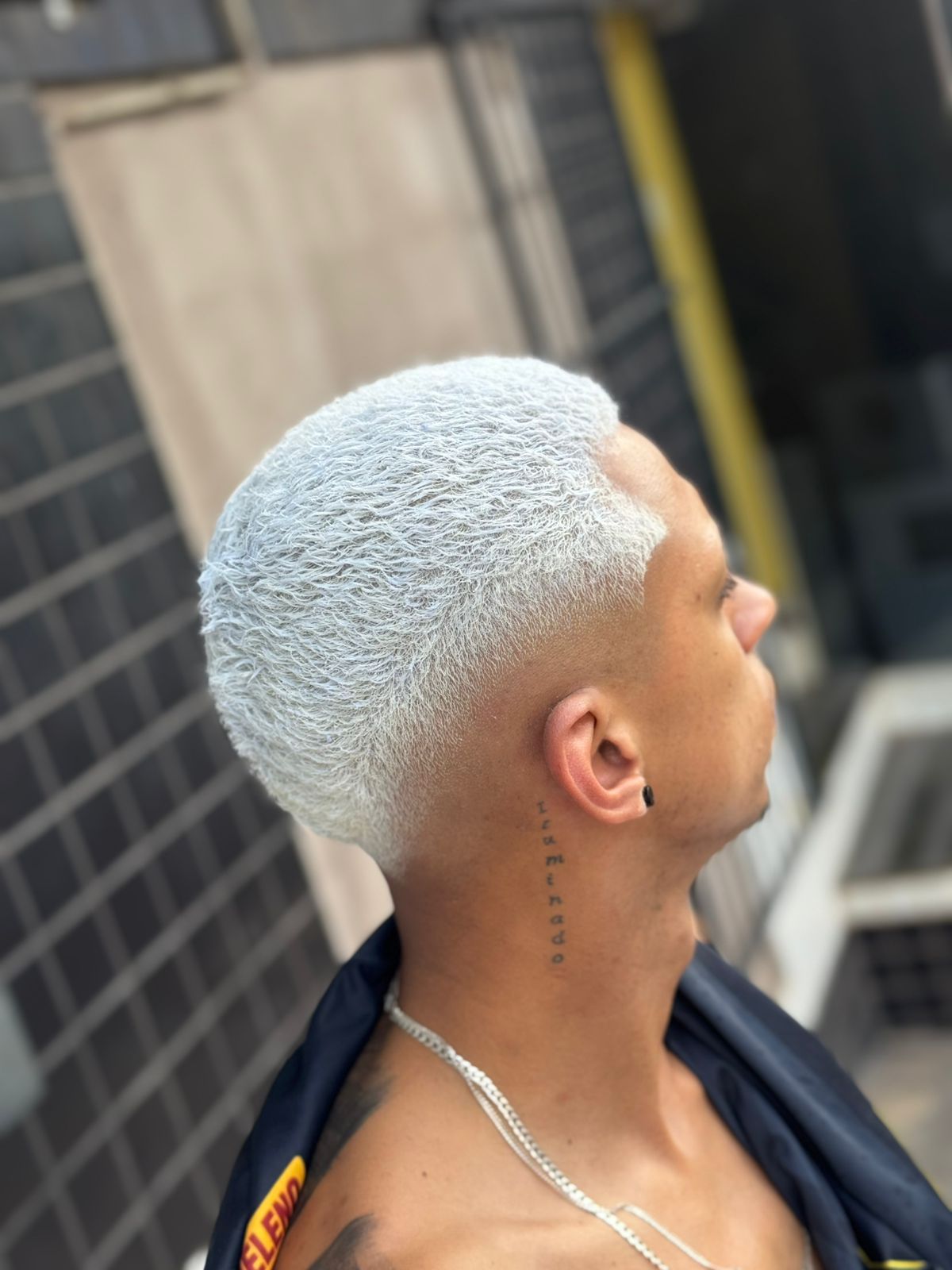 Corte masculino moderno